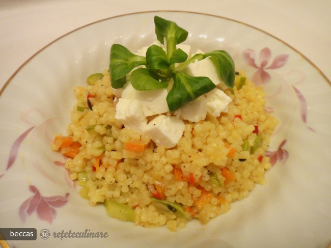 Cuscus cu Feta, Legume si Vinegreta cu Sirop de Artar