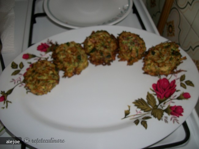 Chiftele de Dovlecei