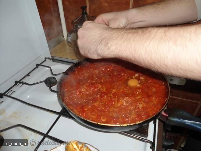 Algerian Chakchouka With Eggs