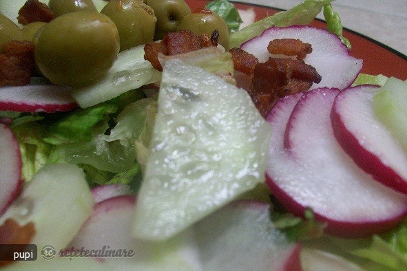 Porcul in `Gradina cu Salata`