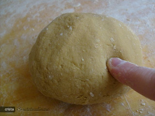 Picagge Matte ( Paste ) din Faina de Castane cu Sos Pesto