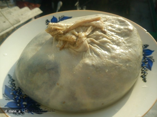 Gusa de Curcan Umpluta