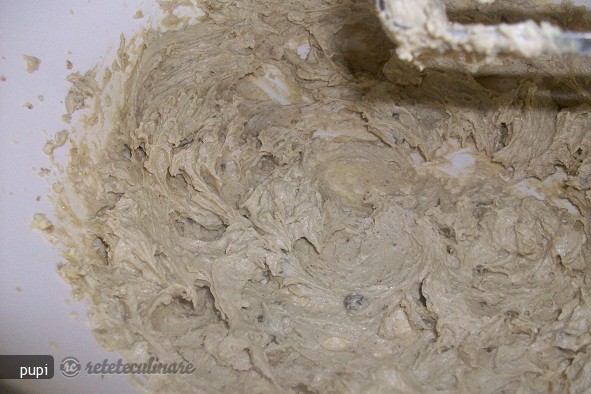 Oatmeal Raisin Cookies (biscuiti cu Fulgi de Ovaz - de Post)