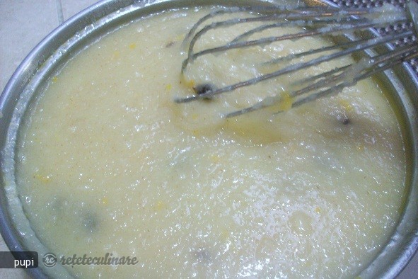 Prajitura `Bugata` (placinta cu gris)
