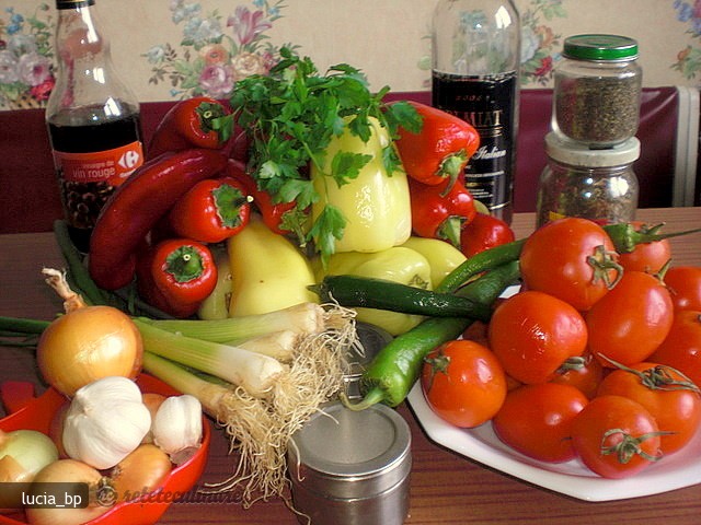 Garnitura Picanta din Ardei Capia