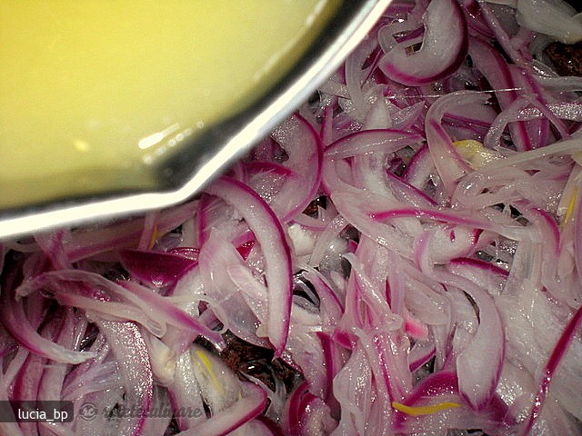 Salata de Ceapa Marinata