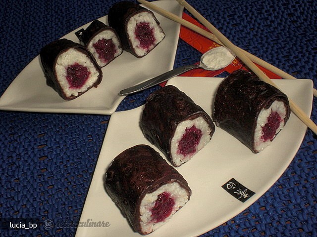 Sushi din Clatite de Ciocolata cu Visine