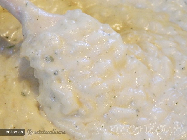 Orez Gratinat (cu Sos Bechamel)