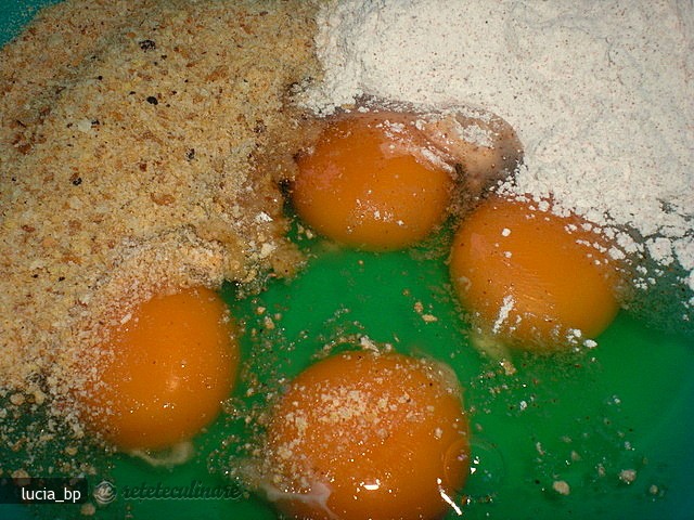 Ciuperci Pane Umplute cu Crema de Branza