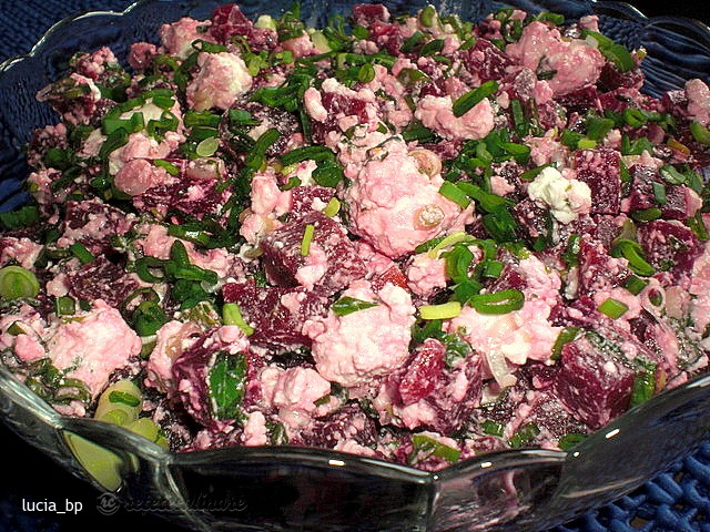 Salata de Sfecla cu Branza de Vaci
