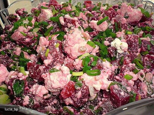 Salata de Sfecla cu Branza de Vaci