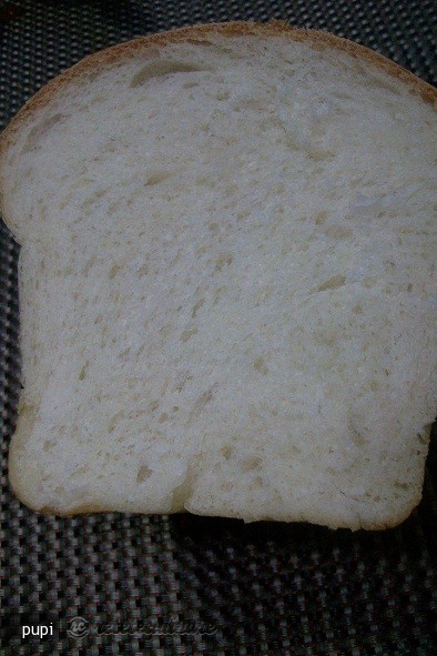 Paine Alba Impletita dintr-o singura bucata