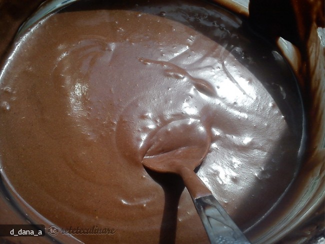 Pasca cu Crema de Branza Dulce