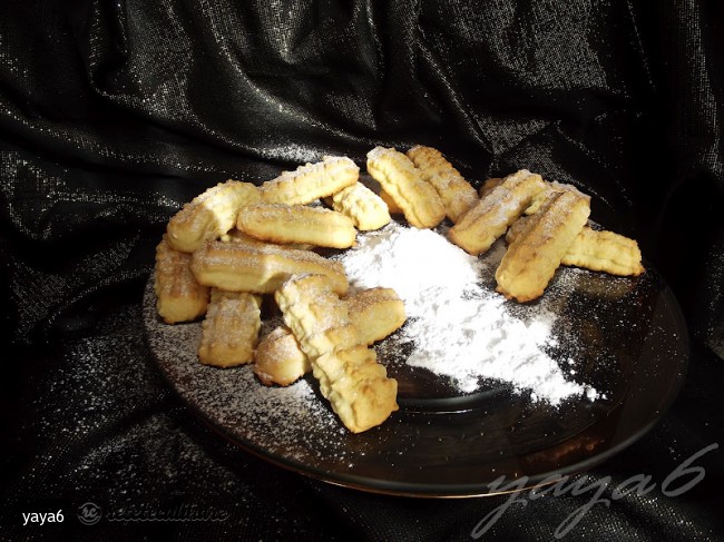 Biscuiti Spritati