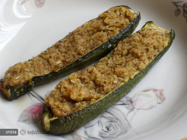 Dovlecei (Zucchini) Umpluti