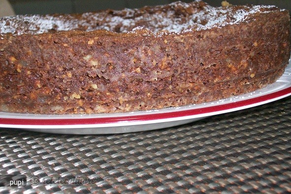Tort `Ben Affleck` sau tort de ciocolata si alune