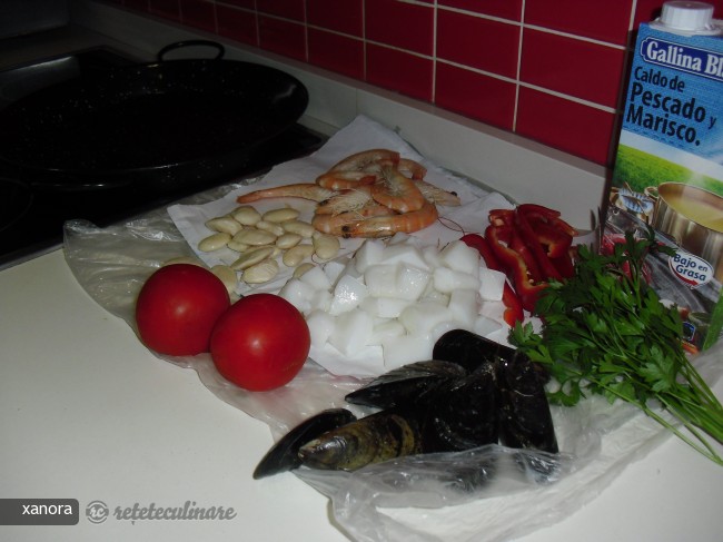 Paella cu Fructe de Mare