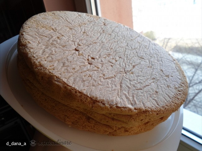 Tort cu Ananas