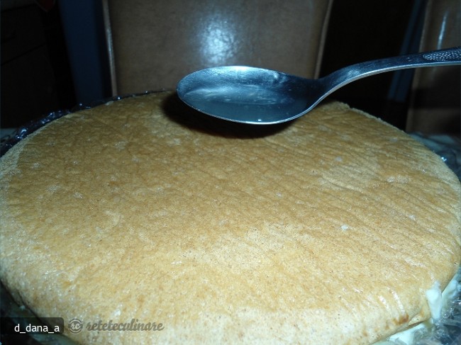 Tort cu Ananas