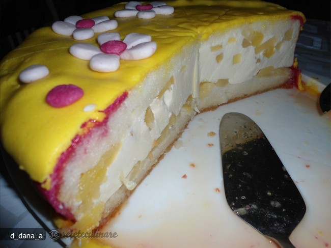 Tort cu Ananas