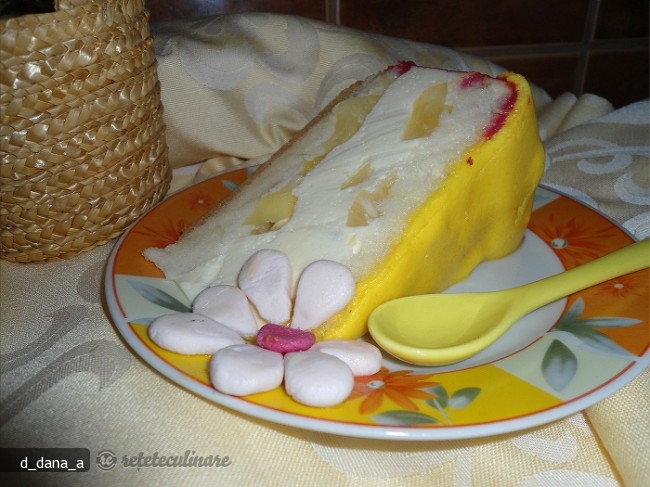 Tort cu Ananas