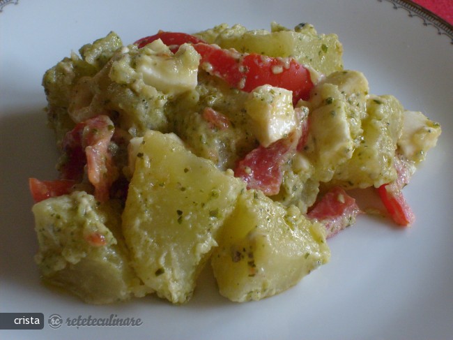 Salata de Cartofi cu Pesto de Busuioc