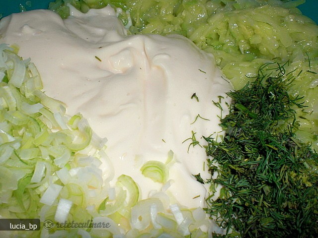 Salata Gustoasa de Dovlecel