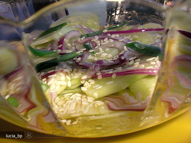 Salata de Castraveti