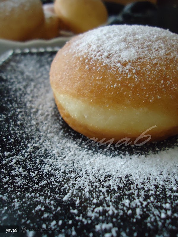 Gogosi `Babane` (de post)
