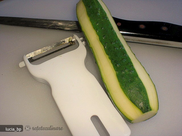 Altfel de Salata din Castraveti