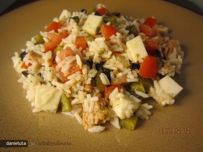 Salata de Orez