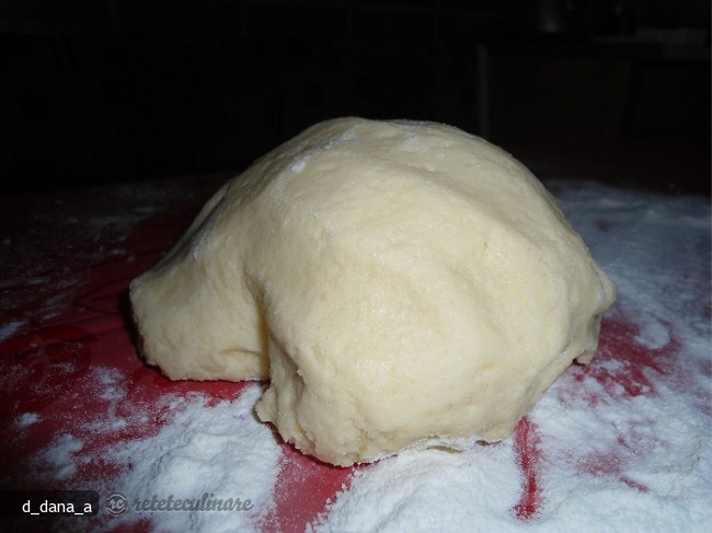 Tarta cu Crema de Cafea