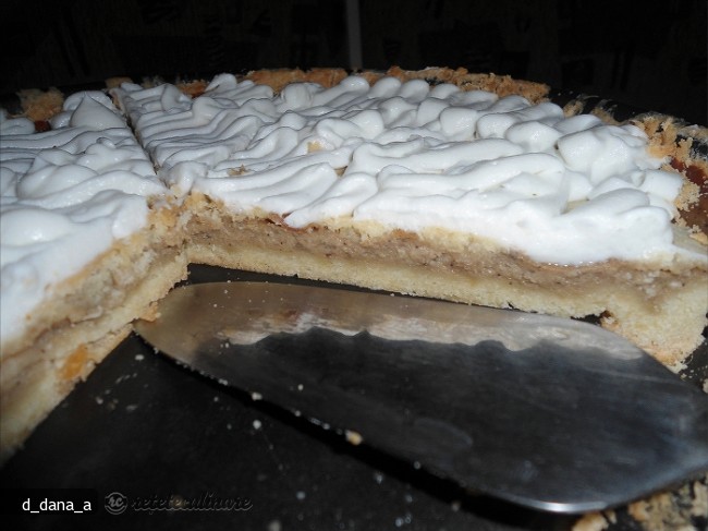 Tarta cu Crema de Cafea