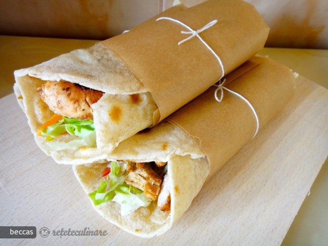 Lipii cu Pui Tandoori si Legume