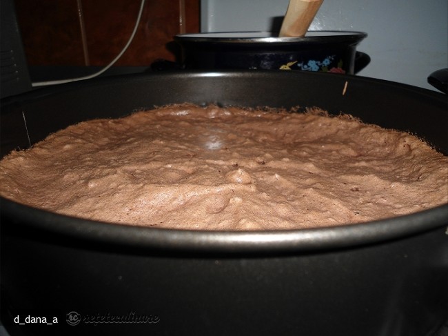 Tort `Mousse Au Chocolat`