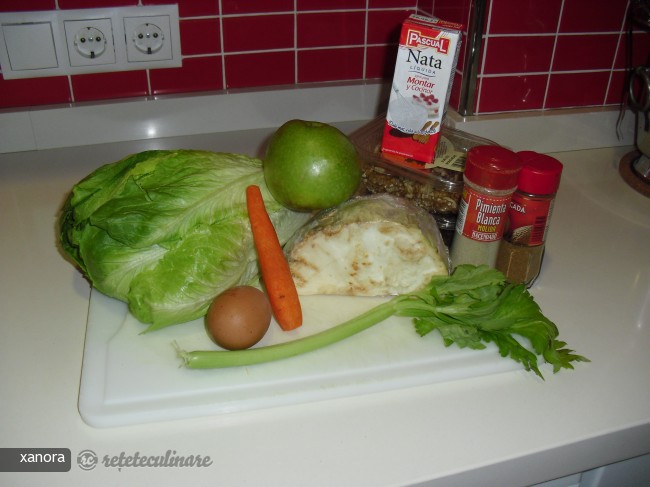 Salata Waldorf - Varianta Imbunatatita