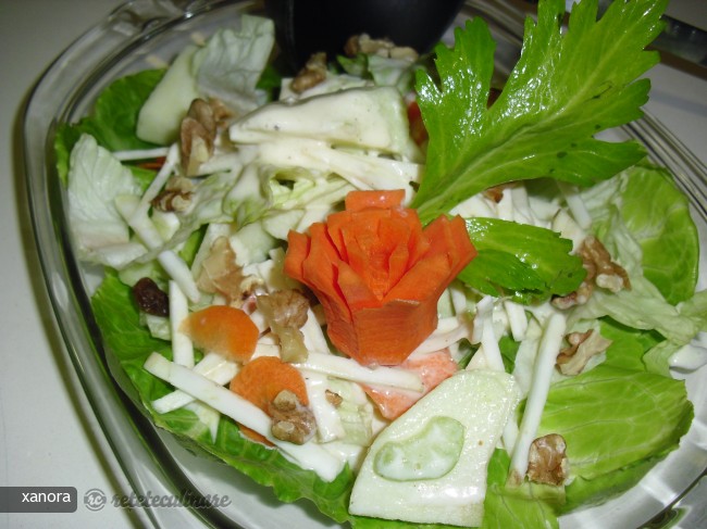 Salata Waldorf - Varianta Imbunatatita