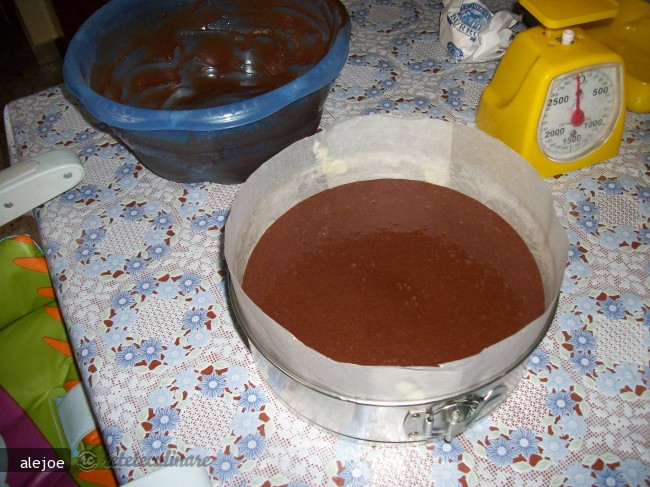 Mud Cake sau Tort cu Multa Ciocolata