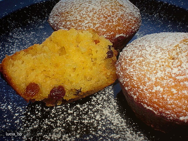 Muffins cu Portocale