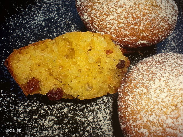 Muffins cu Portocale