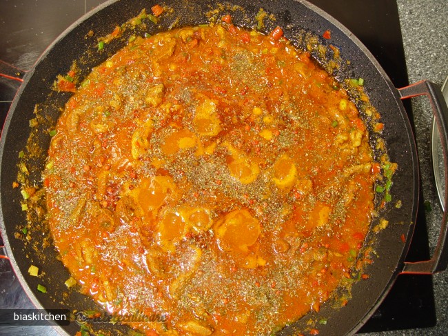 Curry din Carne de Porc cu Galuste din Couscous