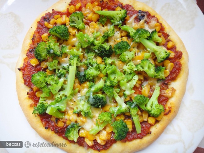 Pizza cu Porumb si Broccoli