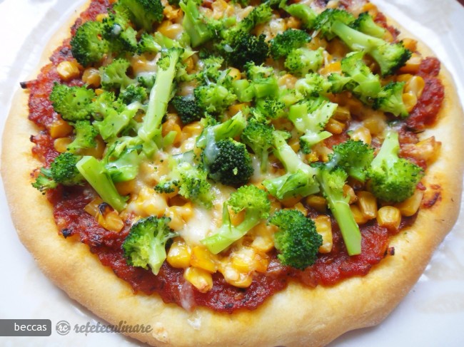 Pizza cu Porumb si Broccoli