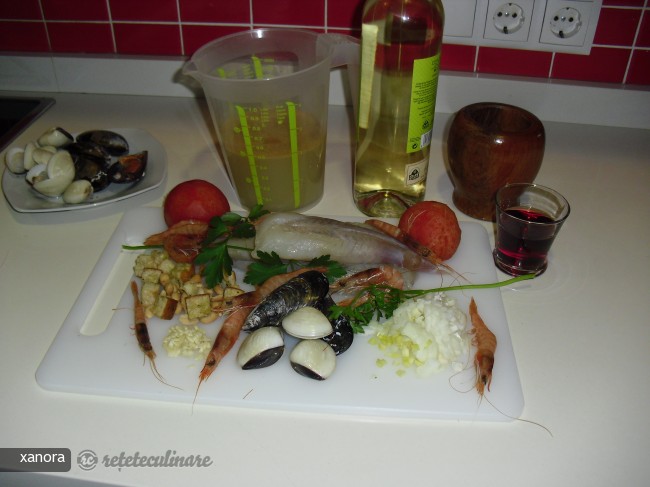 Peste Unditar cu Fructe de Mare