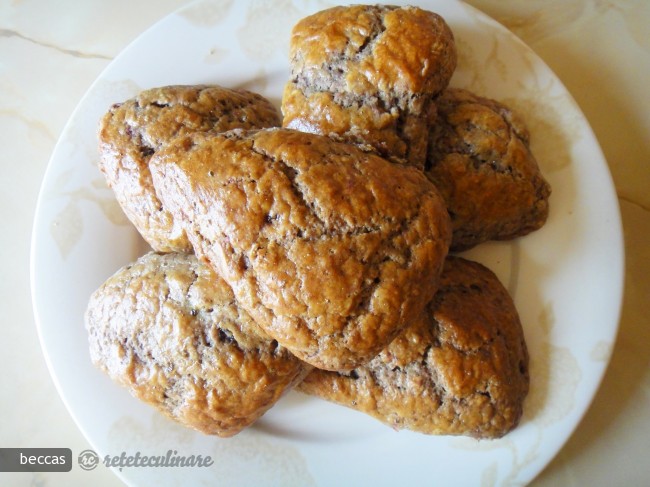 Scones cu Stafide, Zmeura si Capsuni