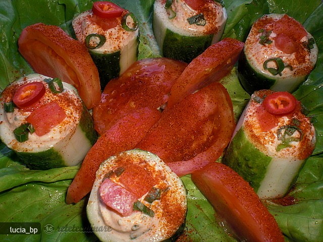 Salata de Castraveti Umpluti