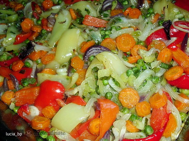 Pastrav cu Legume, la Cuptor