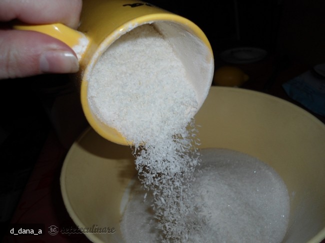 Prajitura cu Gris Insiropata