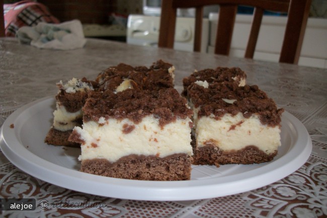 Prajitura Ruseasca cu Branza de Vaci si Cacao