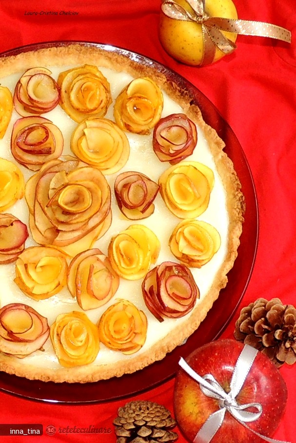 Tarta cu Trandafiri din Mere